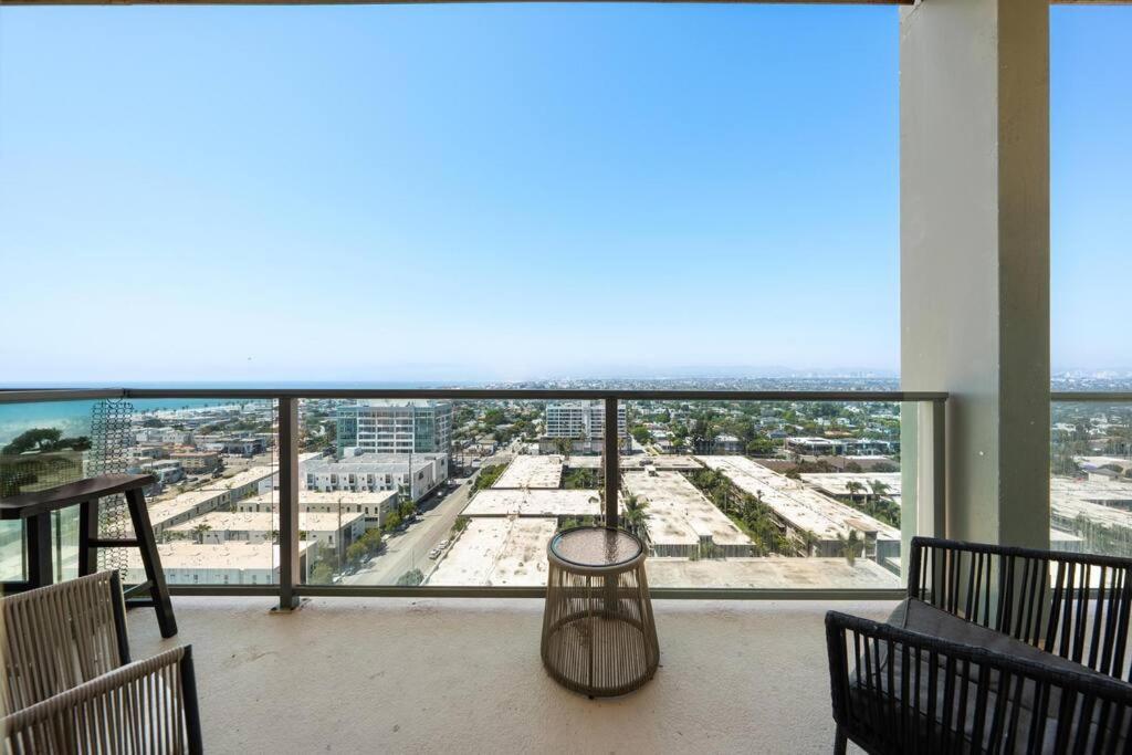 Apartment Seabreeze Sky 3bd&2ba Mdr Venice Sm Los Angeles