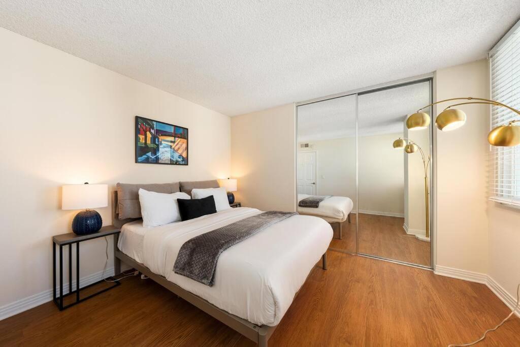 Seabreeze Sky 3bd&2ba Mdr Venice Sm Apartment