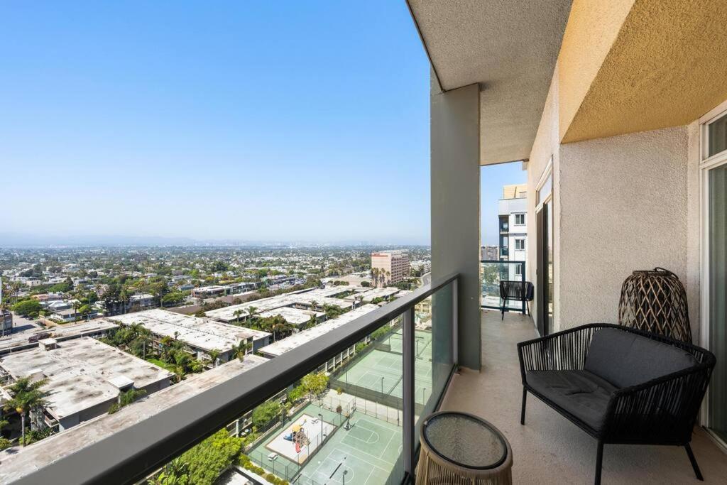 Seabreeze Sky 3bd&2ba Mdr Venice Sm *