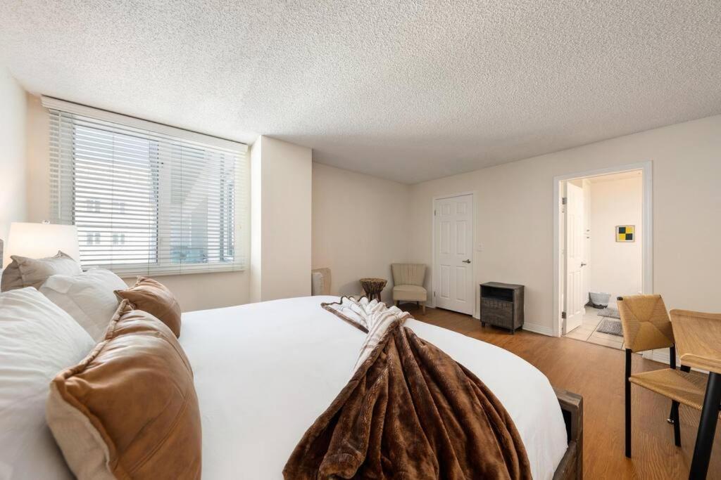 Apartment Seabreeze Sky 3bd&2ba Mdr Venice Sm *